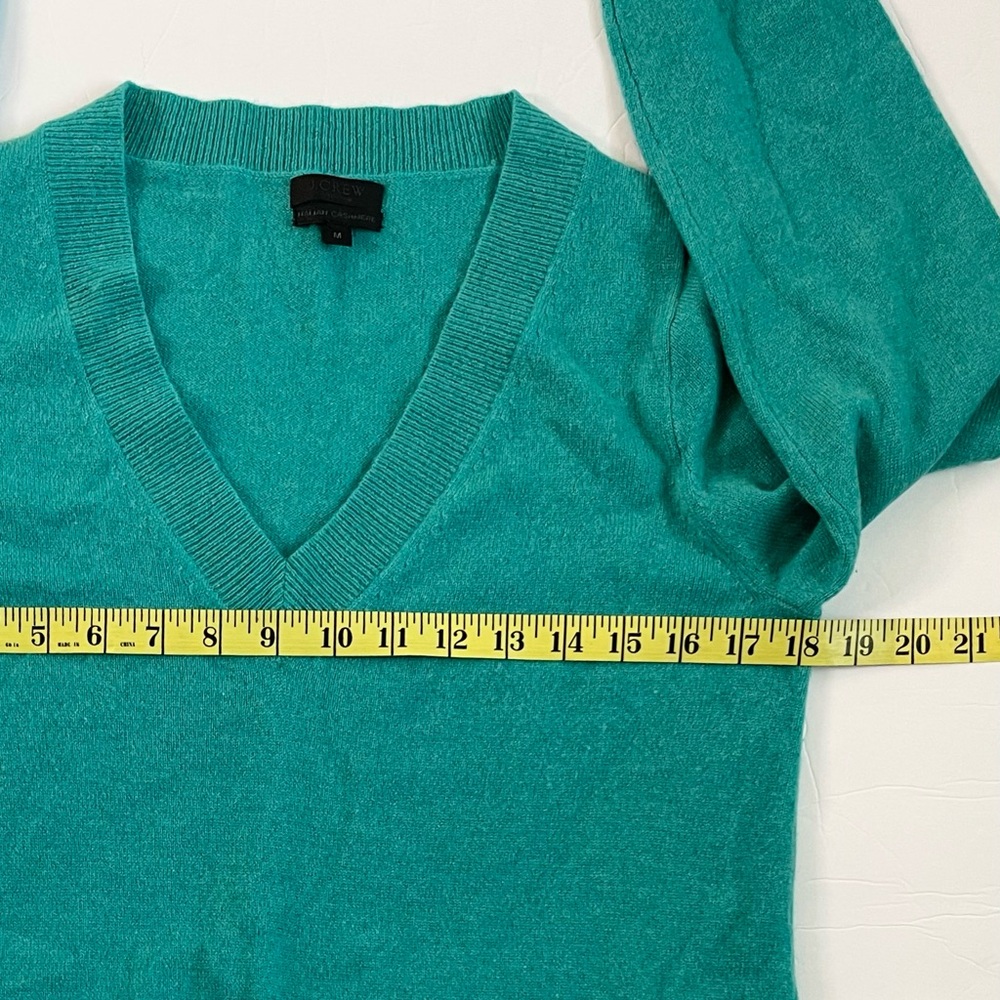 J. Crew Italian cashmere Turquoise V-Neck Women's Sweater M - Picture 4 of 7